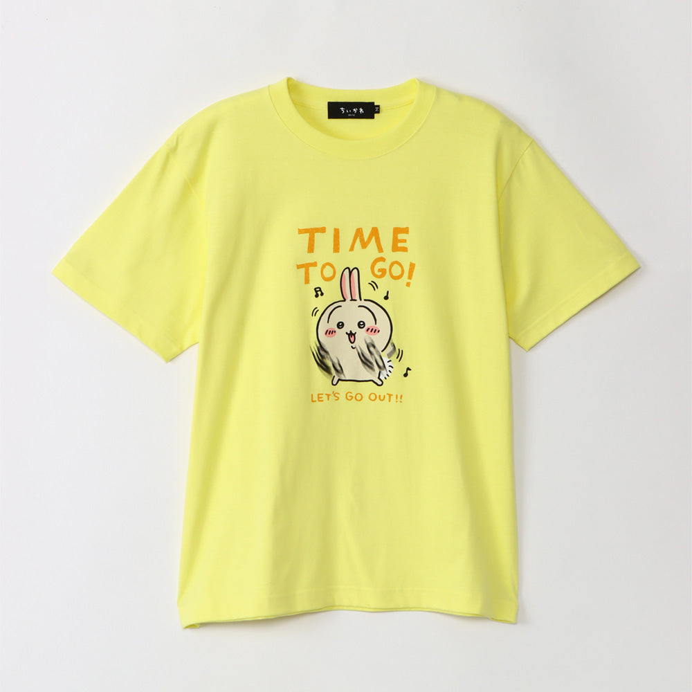 吉伊卡哇 出遊好開心！T恤 出遊兔子 淺黃色 ちいかわ お出かけ楽しみ！な Tシャツ おでかけうさぎ ライトイエロー