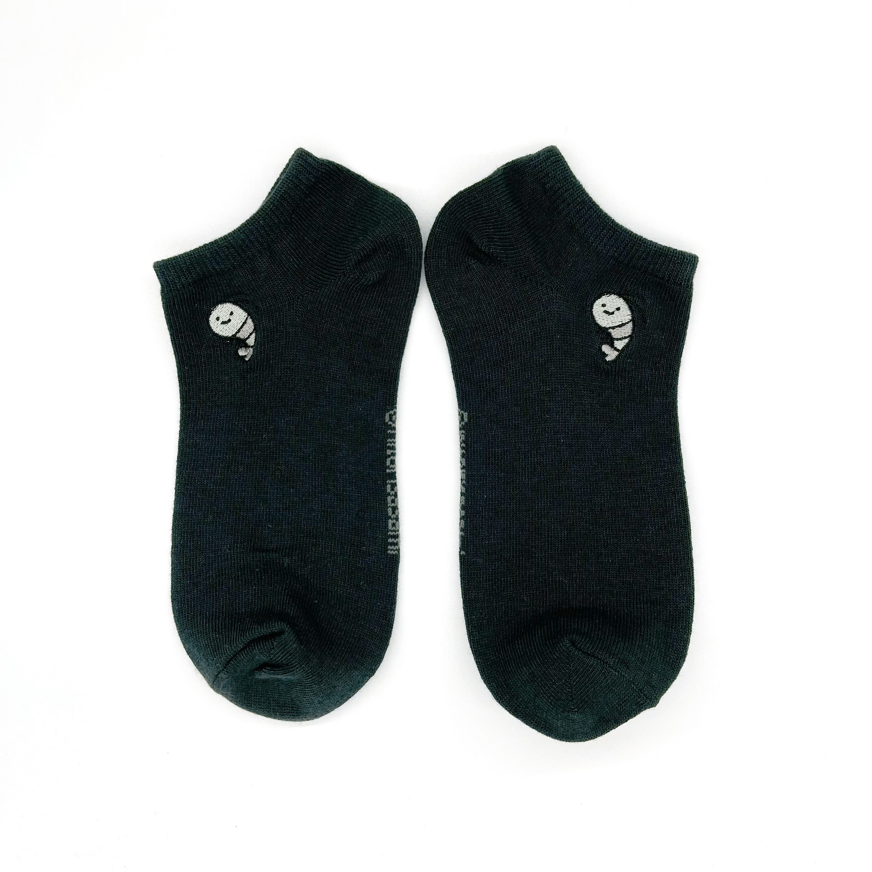 小白虎與黑虎蝦 襪子（黑虎蝦刺繡款 黑色） ホワイトタイガーとブラックタイガー ソックス（ブラックタイガー刺繍柄 ブラック）